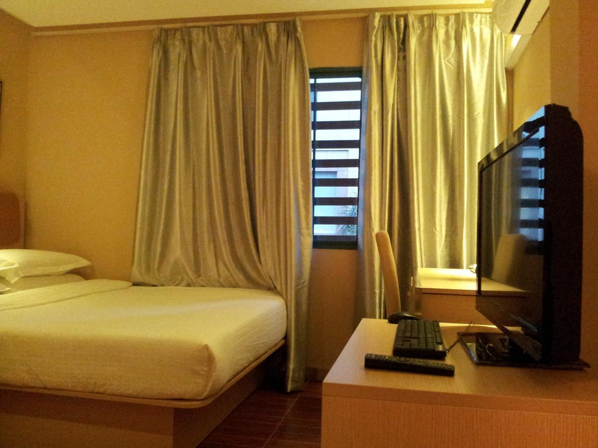 Aira Hotel Kuala Lumpur Exterior foto